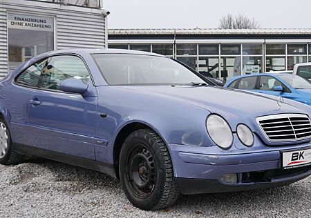 Mercedes-Benz CLK 230 Coupe Kompressor Sport Schiebedach Sitzheiz. Klima