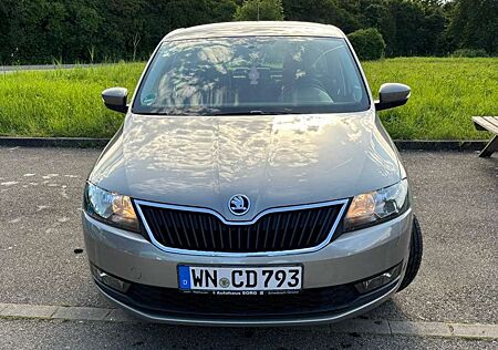 Skoda Rapid /Spaceback Spaceback 1.0 TSI Cool Edition R