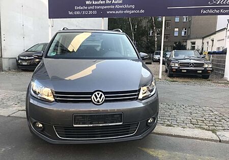 VW Touran Volkswagen Cross 1.4 TSI 103kW DSG. 1 HAND,Automatik 2.HAHRE