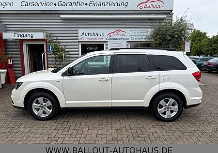 Fiat Freemont Black AWD*7-SITZER*KLIMA*CAM*AHK*TEMP*