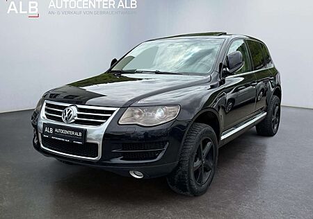 VW Touareg Volkswagen V6 3.0 TDI/AUTOMATIK/AHK/NAVI/TÜV NEU/LE