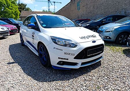 Ford Focus Lim. ST-TOP GEPFLEGT-KLIMA