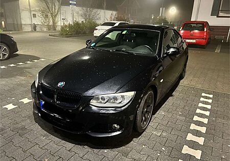 BMW 320d 320 Coupe - M Paket - Navi - Sitzheiz. -Facelift