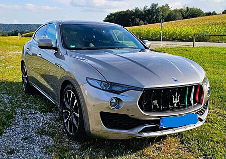 Maserati Levante Q4