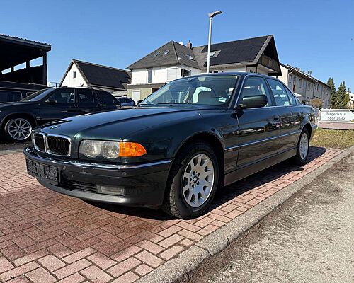 BMW 735 i V8 e38 Xenon Standheizung beiges Leder Navi 16:9