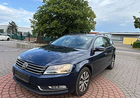 VW Passat Variant Volkswagen 2.0 TDI Comfortline BMT NAVI+TEMPMAT+AHK+SHZ