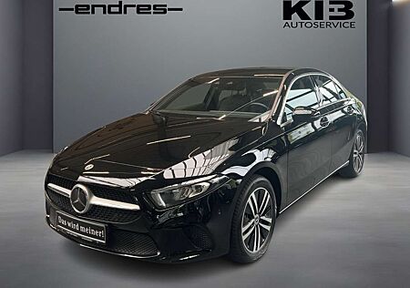 Mercedes-Benz A 250 e Progressive LED+KAMERA+DISTRONIC+