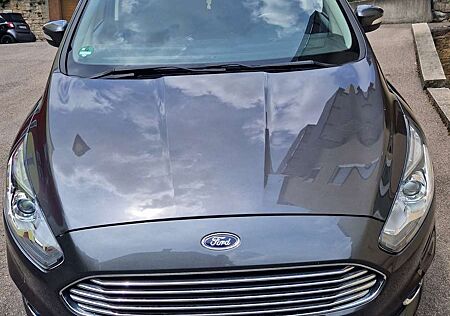 Ford S-Max 1.5 Eco Boost Start-Stopp Trend