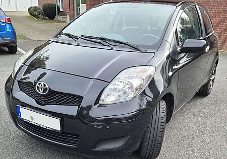 Toyota Yaris 3-Türer 1.0 VVT-i Cool