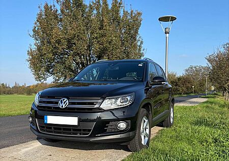 VW Tiguan Volkswagen 2.0TDi 4M DSG Lounge Sport