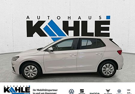 Skoda Fabia gebraucht kaufen Skoda Fabia 1.0 MPI Ambition CarPlay LED PDC Klima