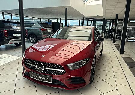 Mercedes-Benz A 220 d AMG-Line