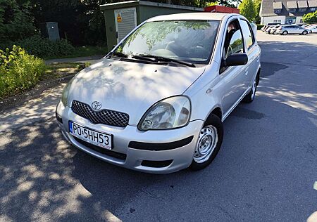 Toyota Yaris 1.0 5 TÜRIG Servo