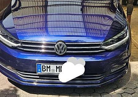 VW Touran Volkswagen 2.0 TDI SCR (BlueMotion Technology) SOUND