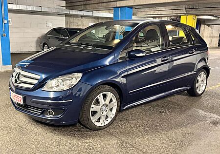 Mercedes-Benz B 200 Turbo