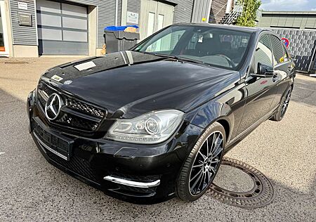 Mercedes-Benz C 220 CDI AMG-Line Automatik Bi-Xenon Tempomat