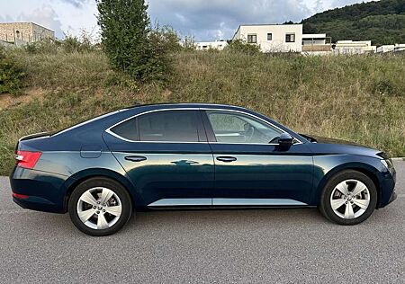 Skoda Superb 1.4 TSI iV DSG Style