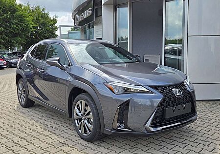 Lexus UX 300h F Sport Design