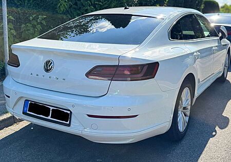 VW Arteon Volkswagen 2.0 TDI SCR DSG
