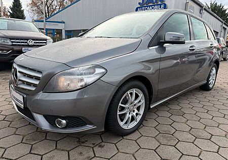 Mercedes-Benz B 180 B Klima PDC SHZ S-Heft