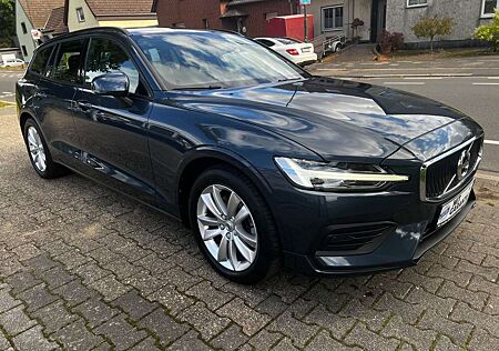 Volvo V60 B4 Geartronic Momentum 1.HD/KAMERA/NAVI/AHK