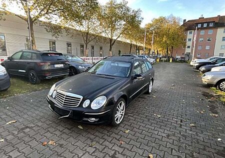 Mercedes-Benz E 200 T Kompressor Avantgarde, Aut, Navi, Leder,