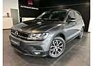 VW Tiguan Volkswagen Comfortline/Ahk+Pano+Led+Navi+LL-S-Heft