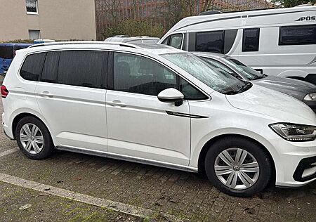 VW Touran Volkswagen 2.0 TDI R-Line