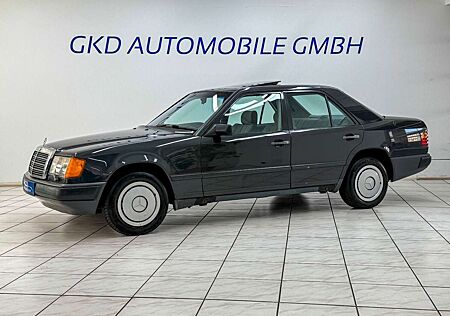 Mercedes-Benz 230 E (W124)*E-Fenster*Schiebedach*H-Zulassung*