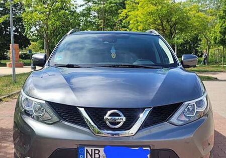 Nissan Qashqai 1.6 dCi Xtronic N-Vision