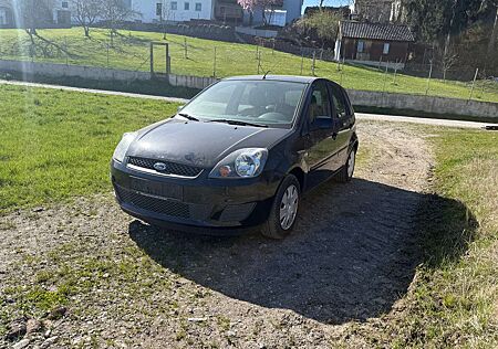 Ford Fiesta 1.3 Ambiente