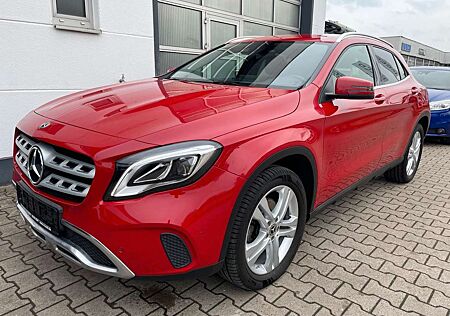 Mercedes-Benz GLA 220 4Matic Urban/2HD/NAVI/LED/SHZ/Parkassist