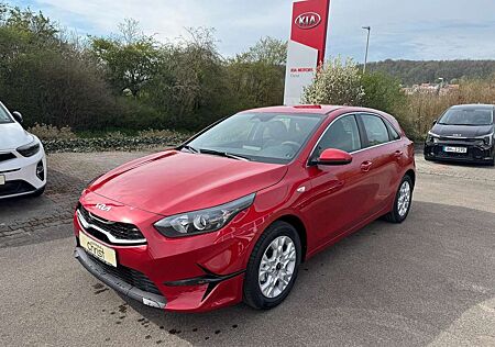 Kia Cee'd Ceed / Ceed 1.0 T-GDI Vision *Komfort*Navi*SHZ*