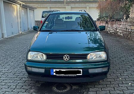 VW Golf Variant Volkswagen 1.8 (Automatik) Young Family