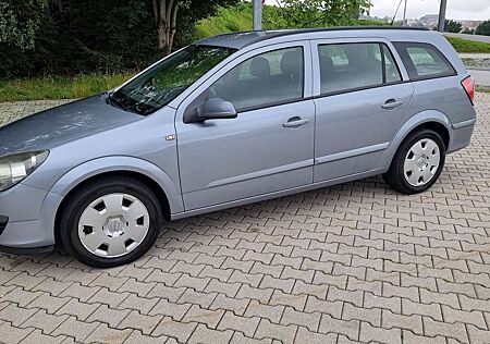 Opel Astra 1.6 Caravan Edition