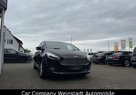 Ford S-Max Titanium 7Sitzer