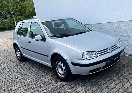 VW Golf Volkswagen Lim 1.4 Klima