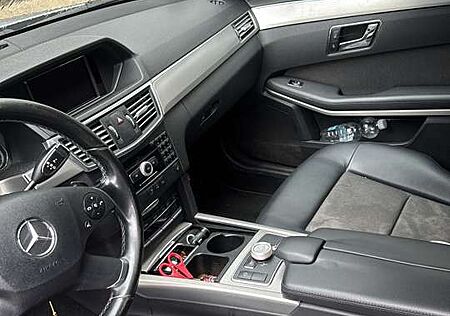 Mercedes-Benz E 250 CDI BlueEfficiency (212.203)