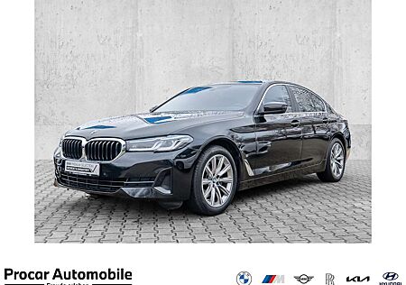 BMW 520 d Laser HuD Glasdach DA PA Komfortsitze