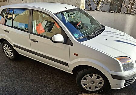 Ford Fusion 1.4 Durashift-EST Style
