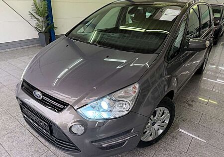 Ford S-Max 2.0 TDCI*BI-XEN*NAV*SHZ*PTS*AHK*USB*163PS