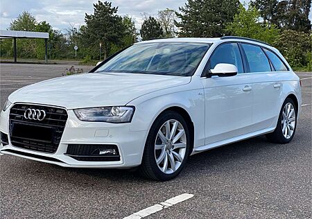 Audi A4 Avant Ambiente Quattro, Panorama, S line Select