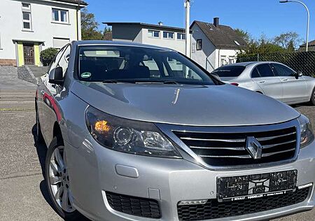 Renault Latitude 3.0 V6 Diesel 250 PS