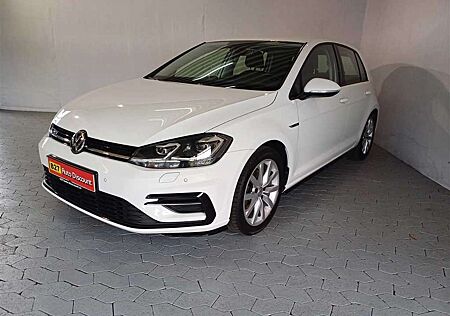 VW Golf Volkswagen 1.5 TSI R-Line NAVI+SHZ+LED