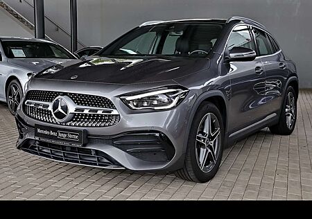 Mercedes-Benz GLA 200 4MATIC AMG+MBUX+RüKam+M-LED+Pano
