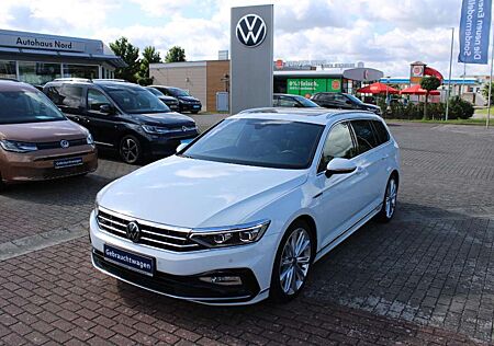 VW Passat Variant Volkswagen Elegance 2.0 TDI 4Motion R-line AHK