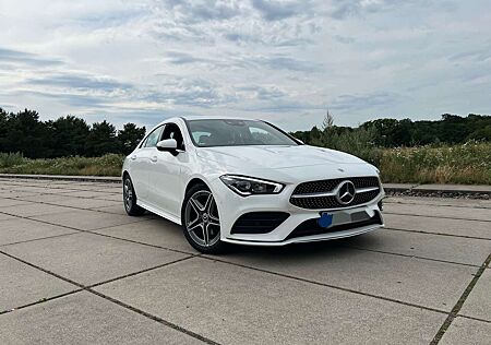 Mercedes-Benz CLA 200 7G-DCT AMG Line