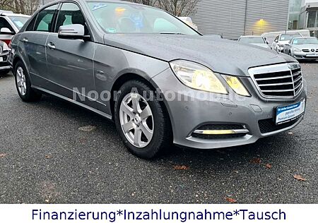 Mercedes-Benz E 220 CDI Lim. Avantgarde*Navi*Xenon*AHK*PDC*