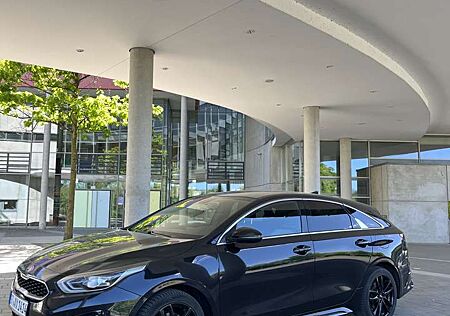 Kia Pro_ceed ProCeed / pro_cee'd 1.6 CRDi Eco-Dynamics+ (48V Mild-Hy.) DCT7 GT LINE