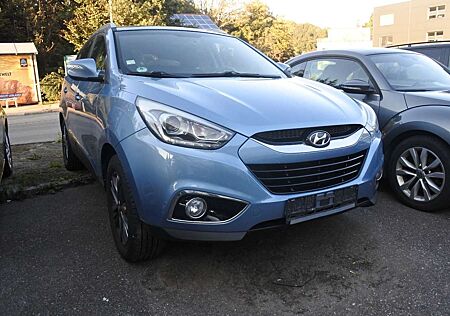 Hyundai ix35 gebraucht kaufen Hyundai ix35 TucsonFIFA World Cup Edition AWD